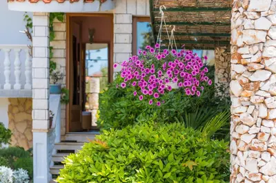 Vrt u objektu Luxury Villa in Rogoznica with Pool