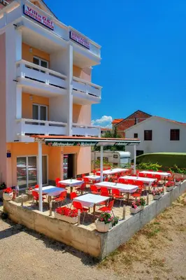 Zgrada u kojoj se nalazi apartman