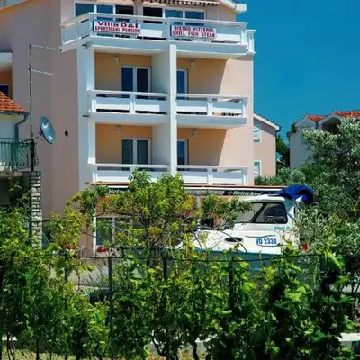 Villa D&I