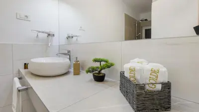 Kupaonica u objektu villa GOLDEN ROSE