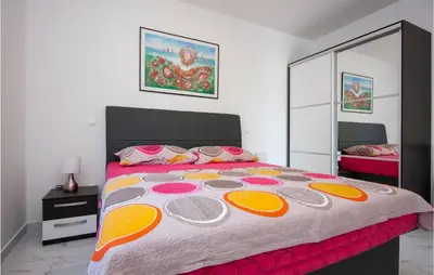 Krevet ili kreveti u jedinici u objektu Stunning Apartment In Rogoznica