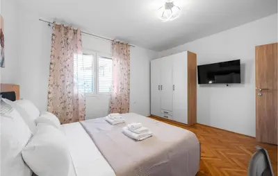 Krevet ili kreveti u jedinici u objektu 2 Bedroom Nice Home In Betina