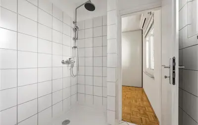 Kupaonica u objektu Amazing Apartment In Murter With Wifi