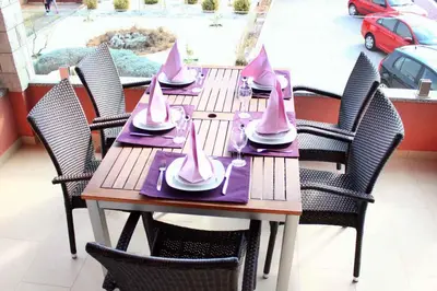 Restoran ili neka druga zalogajnica u objektu Holiday home in Grebastica - Sibenik Riviera 42084