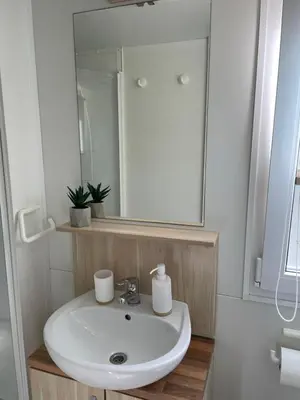 Kupaonica u objektu Mobile home Sea Jezera Village, otok Murter
