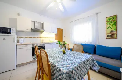 Kuhinja ili čajna kuhinja u objektu Stela Apartments