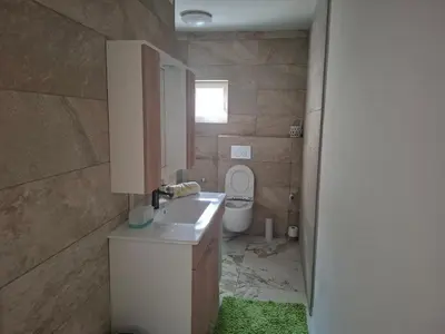 Kupaonica u objektu Apartman Skradin