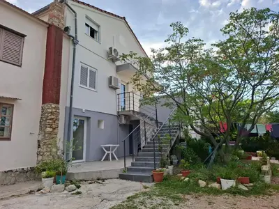 Zgrada u kojoj se nalazi apartman