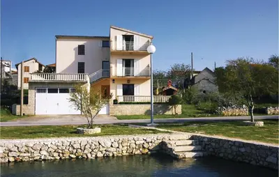 Zgrada u kojoj se nalazi apartman