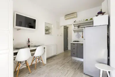 Kuhinja ili čajna kuhinja u objektu Apartments Villa Pina