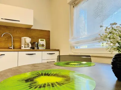 Kuhinja ili čajna kuhinja u objektu Apartments Kiwi, Rogoznica (Croatia)