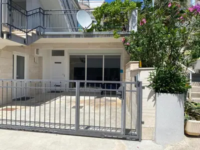 Balkon ili terasa u objektu Villa Pina Tisno Apartment Zonsa 2 Pers