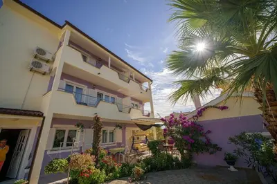 Zgrada u kojoj se nalazi apartman