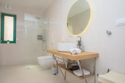 Kupaonica u objektu Azalea Dalmacija Luxury Rooms and Apartments