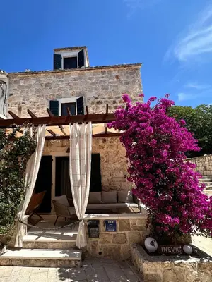 Vrt u objektu Inevig Holiday home
