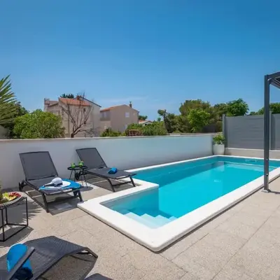 VILLA PRESTIGE
