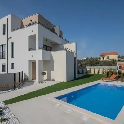 Villa Magna luxury apartments