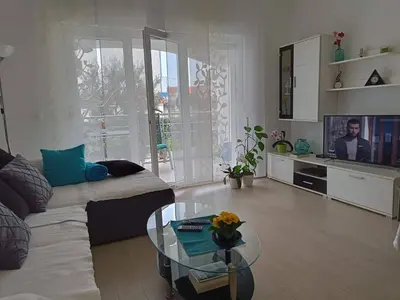 TV i/ili zabavni centar u objektu Apartments with parking space Vodice - 19340
