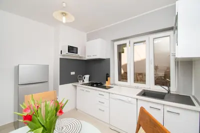 Kuhinja ili čajna kuhinja u objektu Apartment Kata