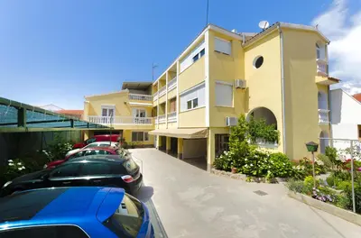 Zgrada u kojoj se nalazi apartman