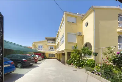 Zgrada u kojoj se nalazi apartman