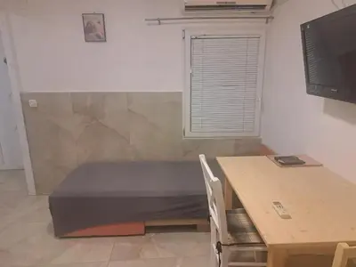TV i/ili zabavni centar u objektu Modern Apartment in Vodice / 45 m² / Stunning Sea View