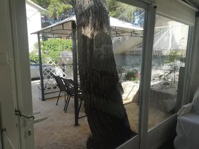 Balkon ili terasa u objektu Mala kuća ispod borova