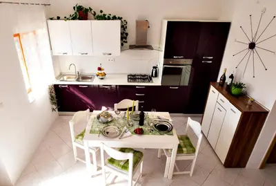 Kuhinja ili čajna kuhinja u objektu Petar Pan