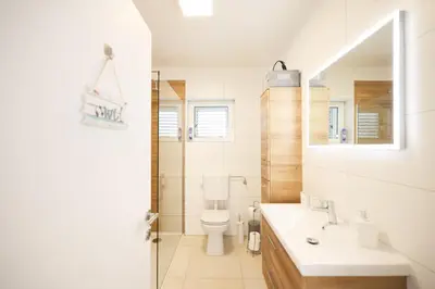 Kupaonica u objektu Holiday house Antulov