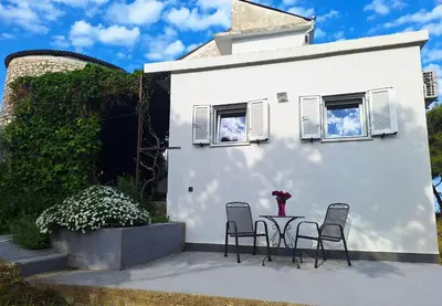Zgrada u kojoj se nalazi apartman