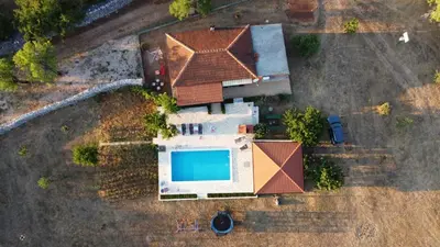 Bazen u objektu Family friendly house with a swimming pool Gornje Planjane, Zagora - 19733 ili u blizini