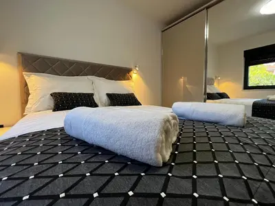 Krevet ili kreveti u jedinici u objektu White Pearl Apartments - NEW