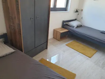 Krevet ili kreveti u jedinici u objektu Apartman Retro with heated pool and gym for 8