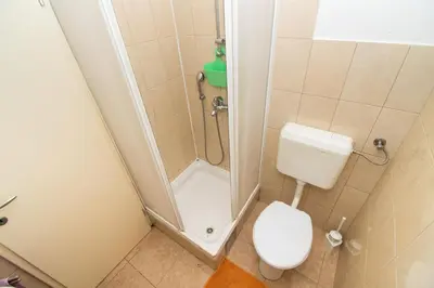 Kupaonica u objektu Apartment Pave by Zamalin beach