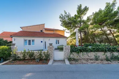 Zgrada u kojoj se nalazi apartman