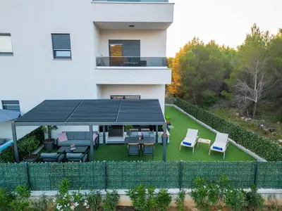 Vrt u objektu My Adriatic Place with private garden and garage