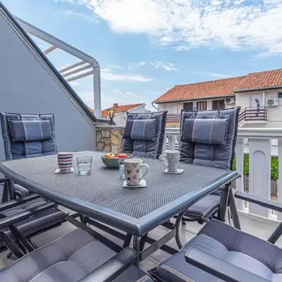 2 Bedroom Awesome Apartment In Pirovac