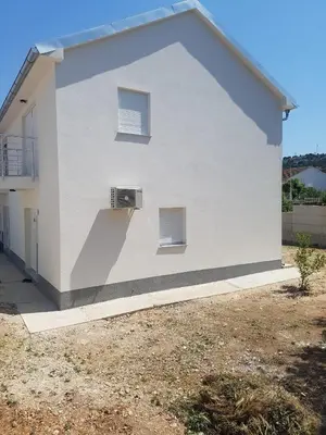 Zgrada u kojoj se nalazi apartman