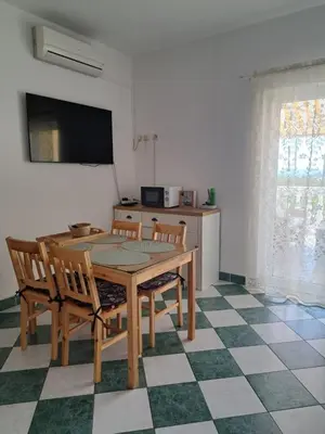 TV i/ili zabavni centar u objektu Apartman Laura