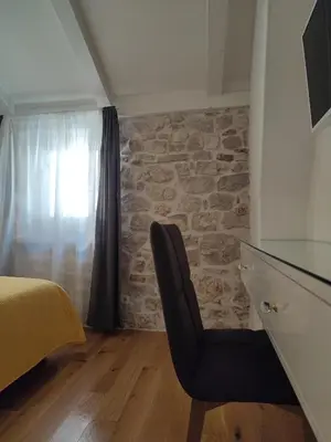 TV i/ili zabavni centar u objektu S-Rooms