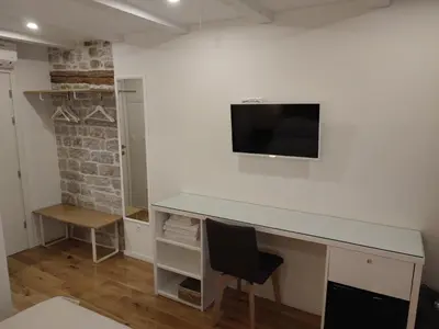 TV i/ili zabavni centar u objektu S-Rooms