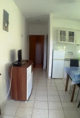 Kuhinja ili čajna kuhinja u objektu Apartmani Mediteran Copic