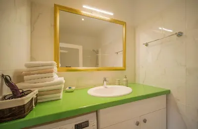 Kupaonica u objektu Olive grove of Šibenik - Apartment with Gallery