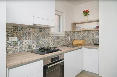 Kuhinja ili čajna kuhinja u objektu Your private summer house