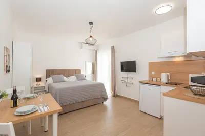Kuhinja ili čajna kuhinja u objektu Apartments Lovrić