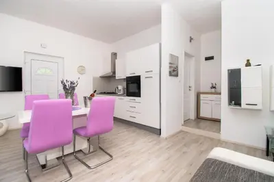 Kuhinja ili čajna kuhinja u objektu Apartment Magdalena