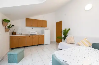 Kuhinja ili čajna kuhinja u objektu Magnolia apartmani