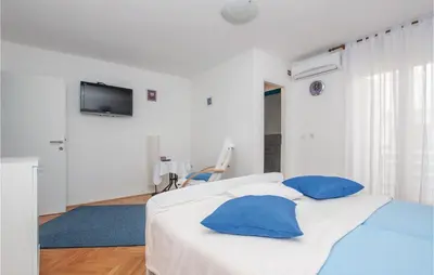 Krevet ili kreveti u jedinici u objektu Awesome Home In Vodice With Kitchen