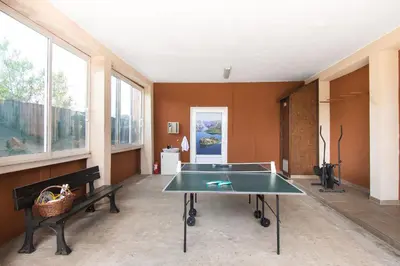 Stolni tenis u objektu Villa Jakov ili u blizini