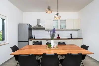 Kuhinja ili čajna kuhinja u objektu Runaway Cottage